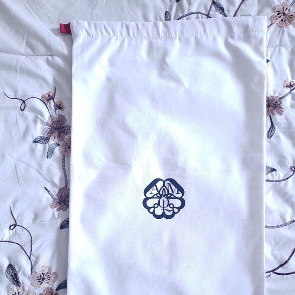 Alexander McQueen Accessories - Alexander McQueen dust bag